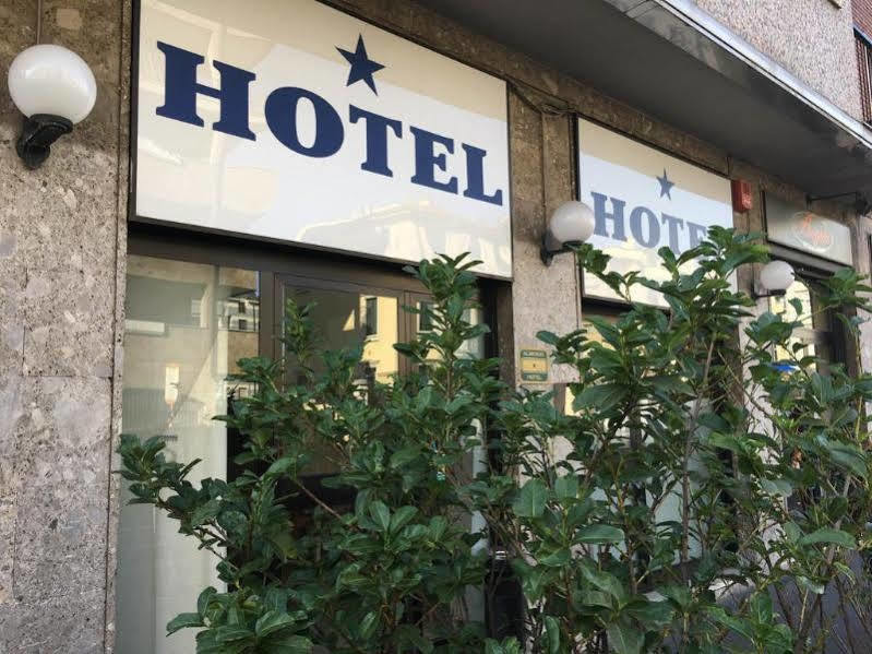 Hotel Salus Milánó Kültér fotó